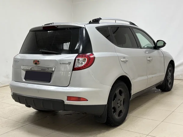 Geely Emgrand X7